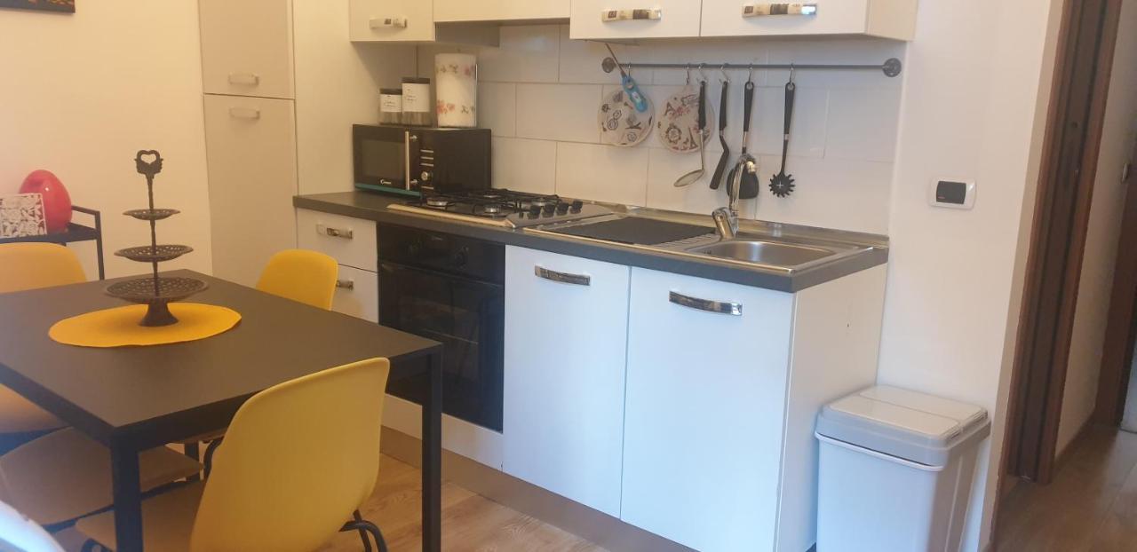 شقة Isola Dal Verme Flat ميلان المظهر الخارجي الصورة
