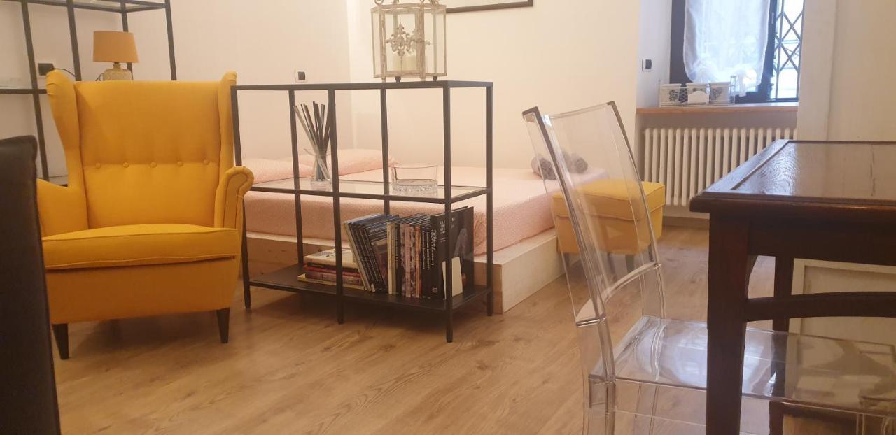 شقة Isola Dal Verme Flat ميلان المظهر الخارجي الصورة